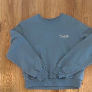 Hollister Women's Blue Logo Sweatshirt